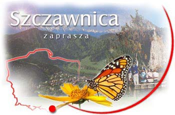 Obraz przedstawiający panoramę Szczawnicy wraz z widoczną łodzia flisacką. Na tle panoramy jest widoczny napis "Szczawnica zaprasza". W dole jest widoczny kontur mapy Polski oraz motyl siedzący na kwiacie.
