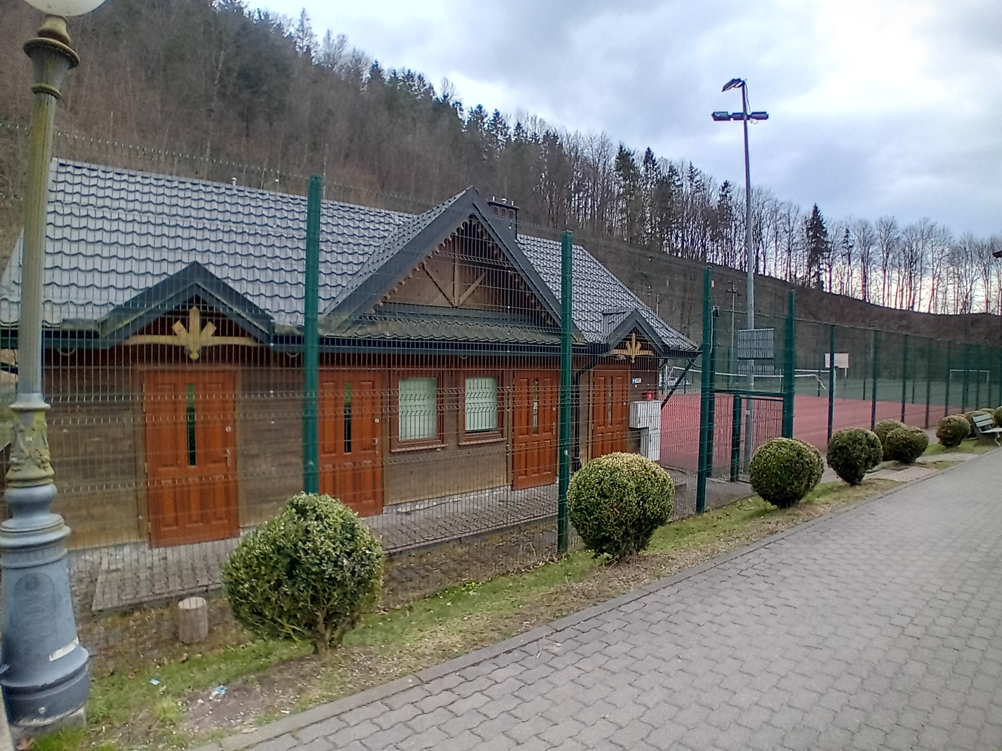 Boisko wielofunkcyjne ORLIK na czas robót remontowych zostało wyłączone z użycia